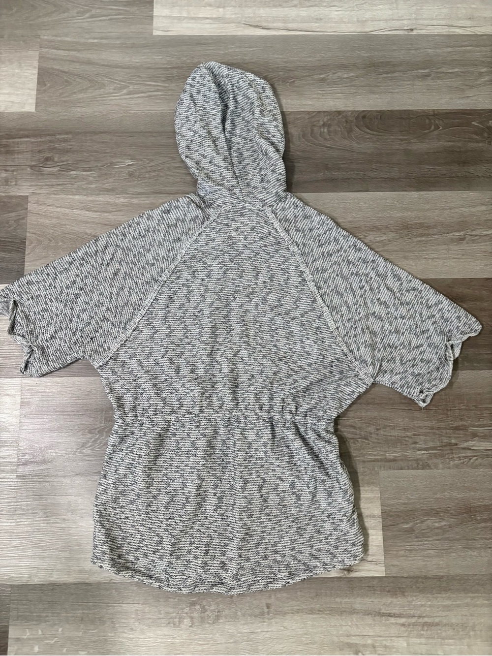 Billabong Women’s Small Hooded Zip Up Poncho Cardigan Gray Short Sleeve - Picture 7 of 9
